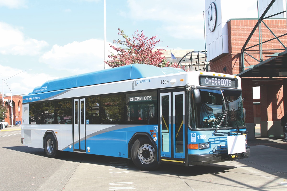 Side photo of a Cherriots bus
