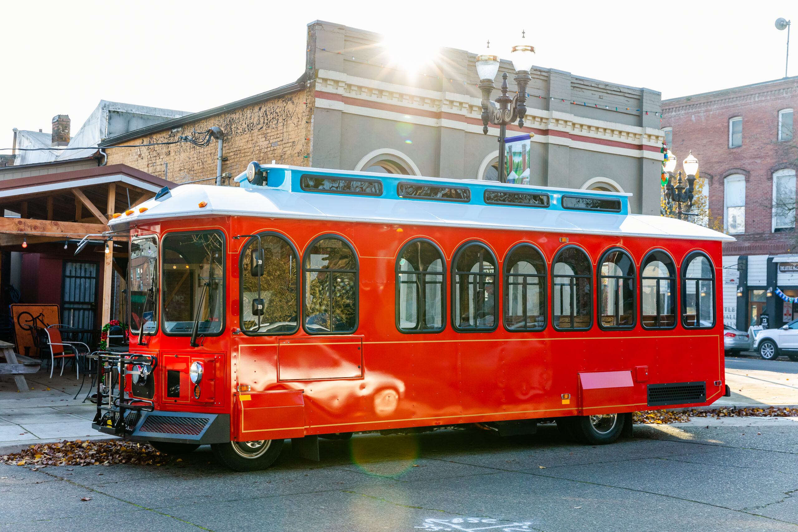 Side photo of the MI Trolley in Independence.