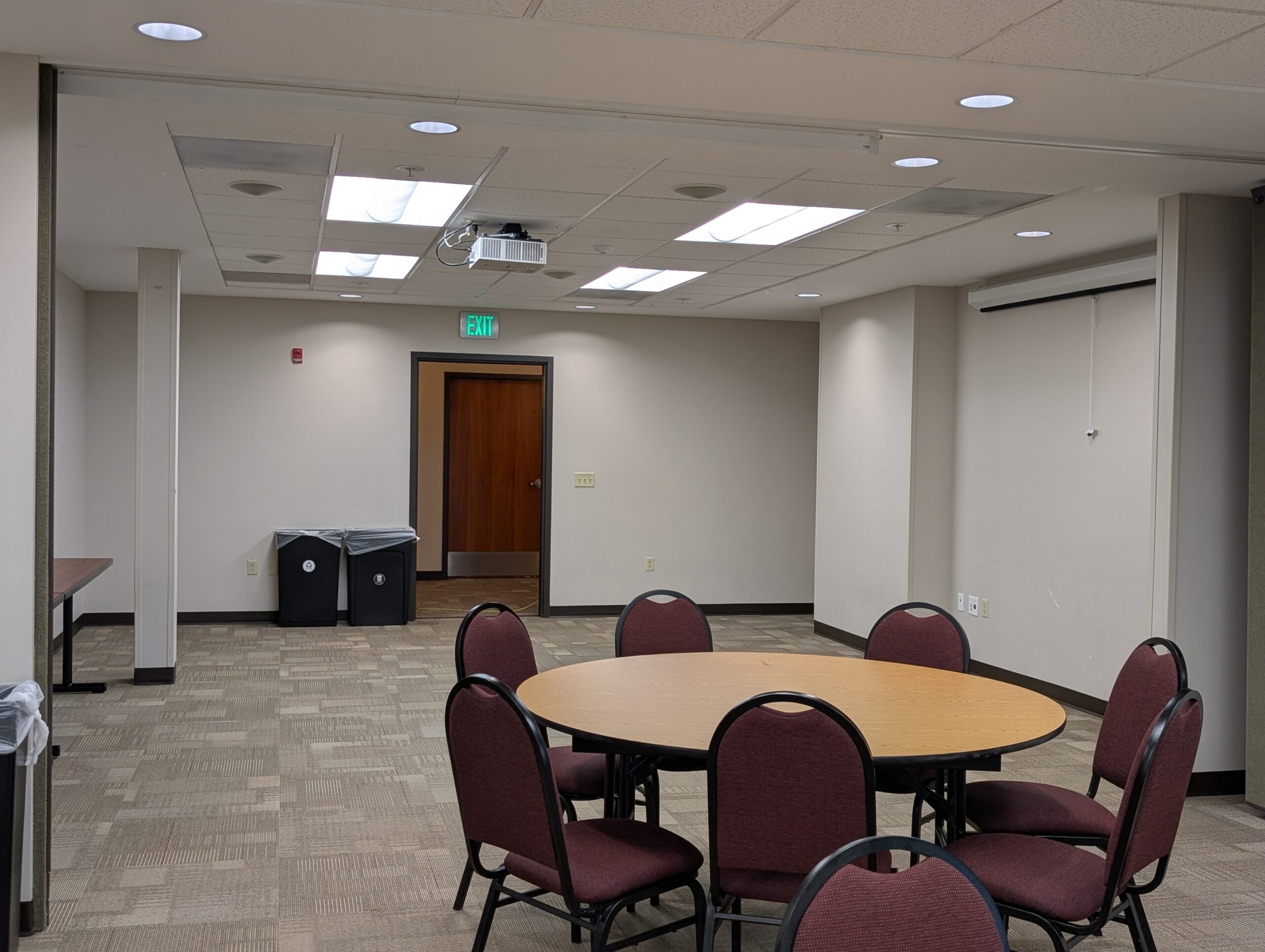 photo of riverview A room at the Independence event center.